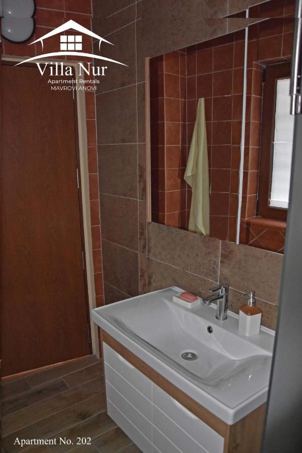 Villa Nur - Lake View Apartaments Mavrovi Anovi Buitenkant foto